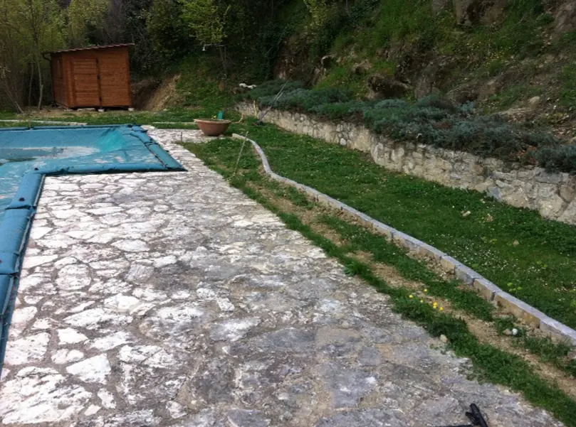 Swimming pool terrace renovation in Collelungo, San Venanzo (TR) - Giovanni Bibaj Renovations (2)